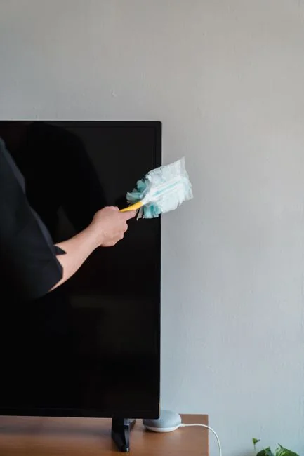 creative-02 Cleaning time 🧼🤚 -- Thanks for visiting! Donations help & motivate me to keep uploading more 📸's. Even a buck or two helps. ➡️ https://www.buymeacoffee.com/uniqueton Found my photos useful? feel free to contact me about anything at email: uniquetonshots@gmail.com IG: @uniquetonshots